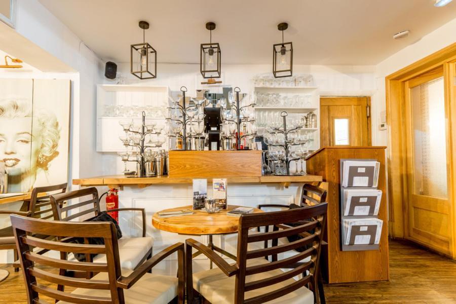 The Gower Hotel Суонси Экстерьер фото